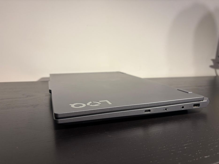 Laptop Gaming Lenovo LOQ RTX 4050 Ryzen 7 + Cooler Inclus