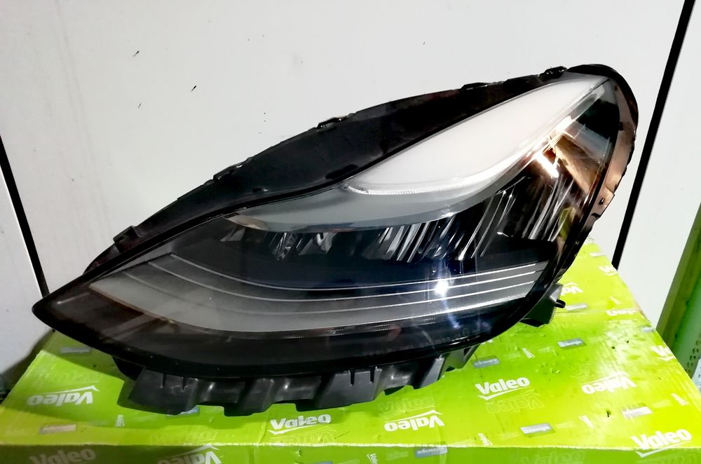 Фар Фарове за TESLA Model Y3 / ТЕСЛА Модел У3 FULL LED.