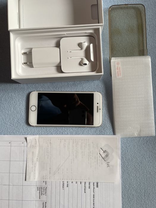 Продавам Iphone 7 - 128gb top