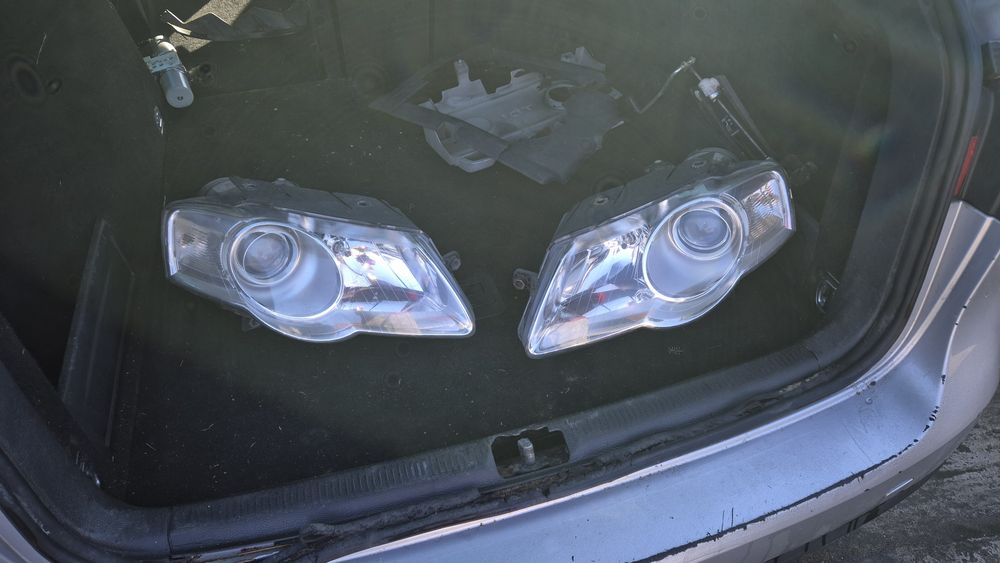 Set faruri Passat b6