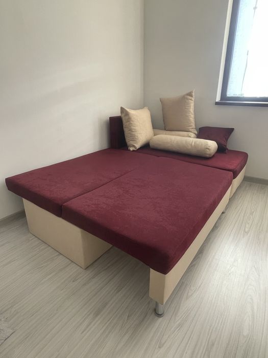 Разтеглив ъглов диван, бежов + лилав