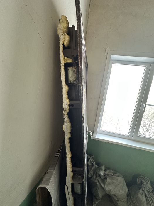 Продам дверь входную