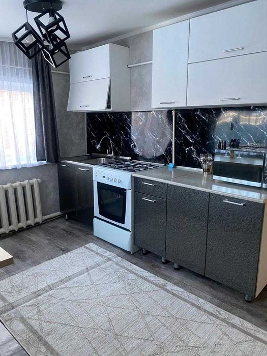 Продам трехквартирный дом