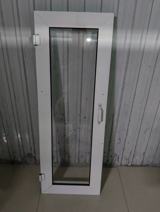 Форточка алюминиевая