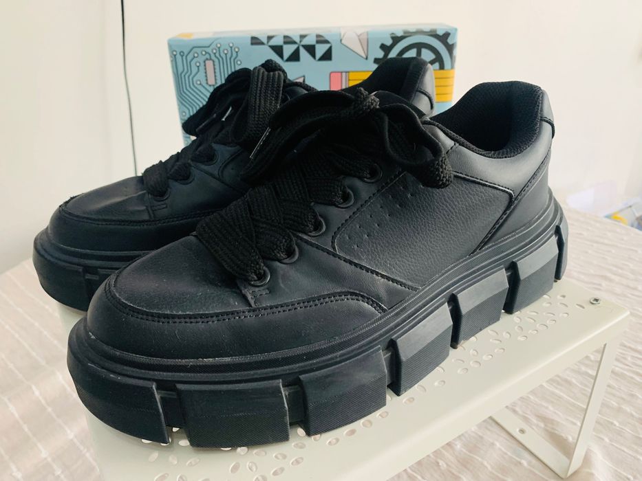 Pantofi Zara - Marimea 44