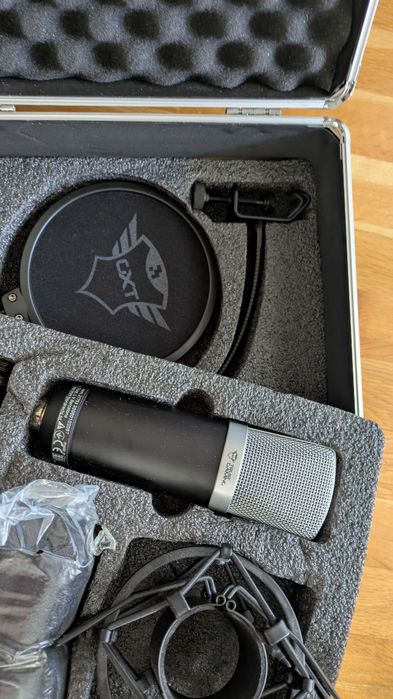 Микрофон Trust GXT 252 Emita Streaming Microphone, черен