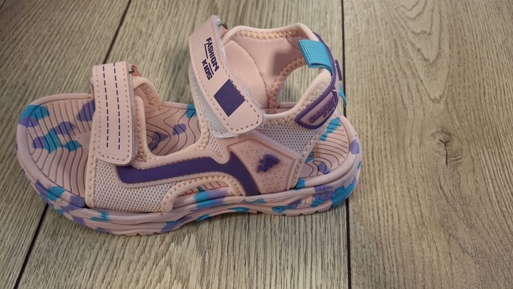 Детски сандали размер 31.5