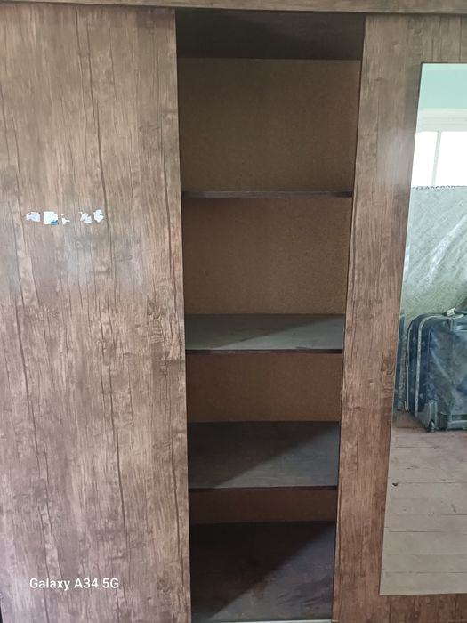 Spanli va shkaf va boshqalar