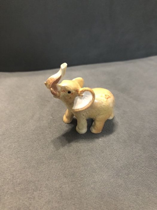 Сувенир слонче
