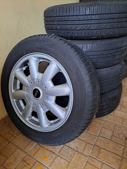 Jante Mini One cu anvelope de vara