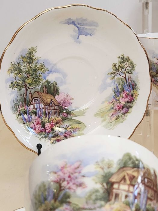 Чаен сервиз Royal Vale с английски пейзажи за 6 души