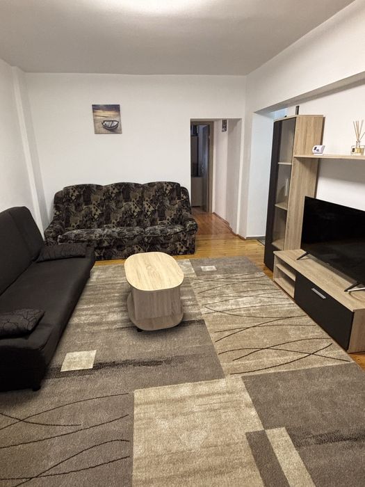 Inchiriez apartament 2 camere