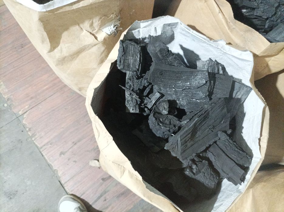 Древесный уголь . Древесина абрикос (урюк) 100%