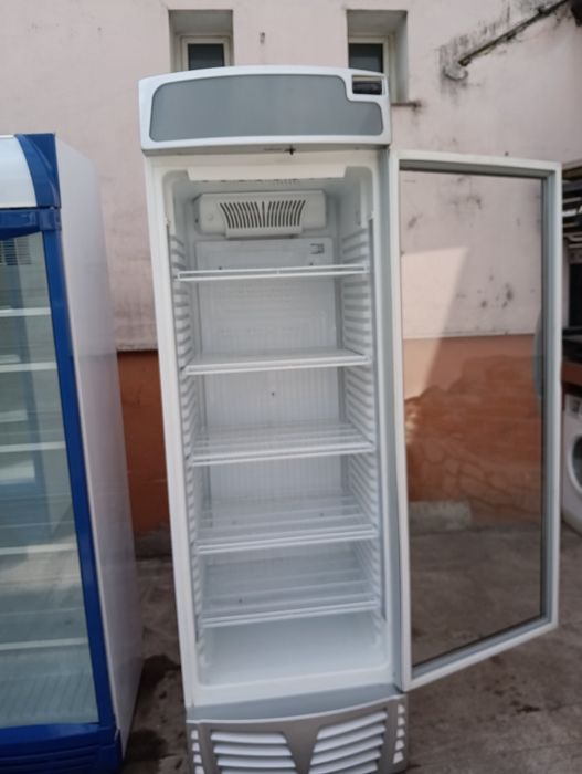 XXL огромна вертикална плюсова хладилна витрина 70 см широка  с 12 месеца гаранция!