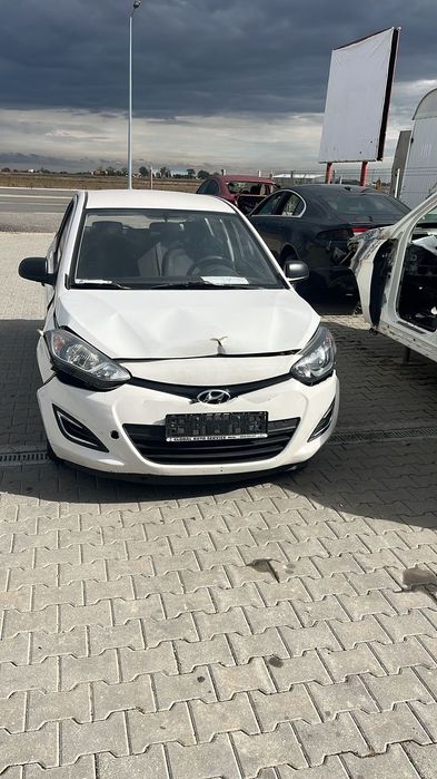 Dezmembram Hyundai I20 1.1 diesel si. 2012