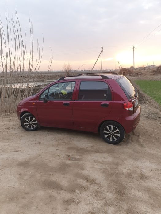 Matiz legenda sotiladi. Fara let. Xarajati yoq. Kandisaneri Bor.