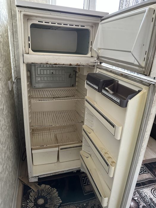 Советский холодильник
