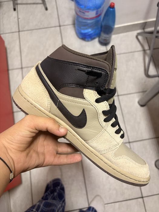 Air Jordan 1 Mid Khaki/Black-Baroque Brown