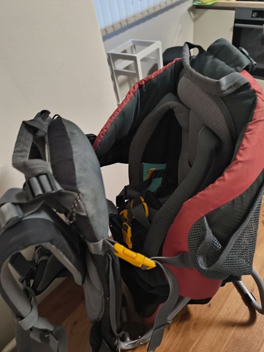 Туристическа раница самар Deuter Kid Comfort 2