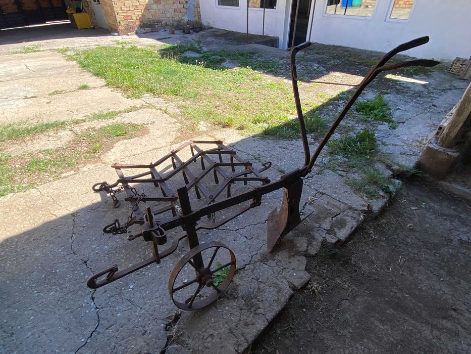 Рало/плуг за кон; грапа за кон