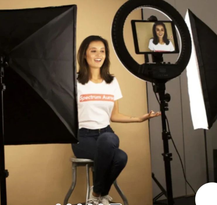 USB лампа с държач за телефон