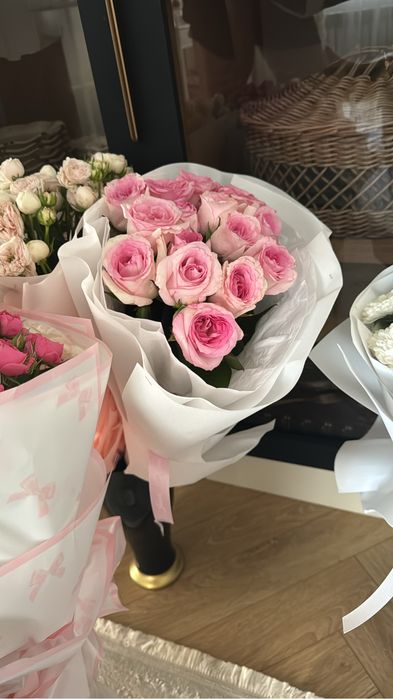 Продаются свежие цветы букеты