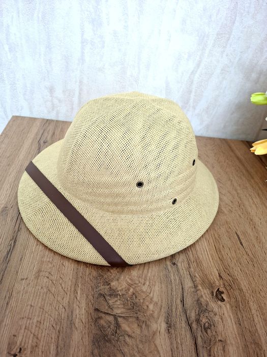 соломенная шляпа