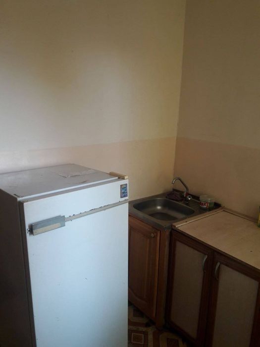 Срочно 1х Октяабирь Прадаётся 1этаж