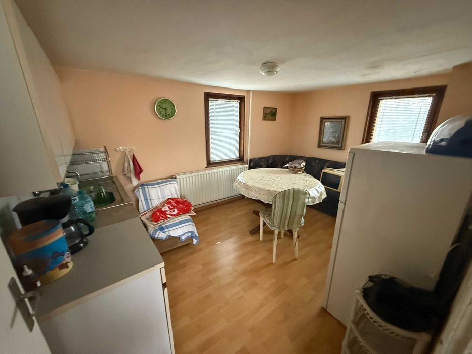 Продава къща на  на 10 км от гр. Габрово