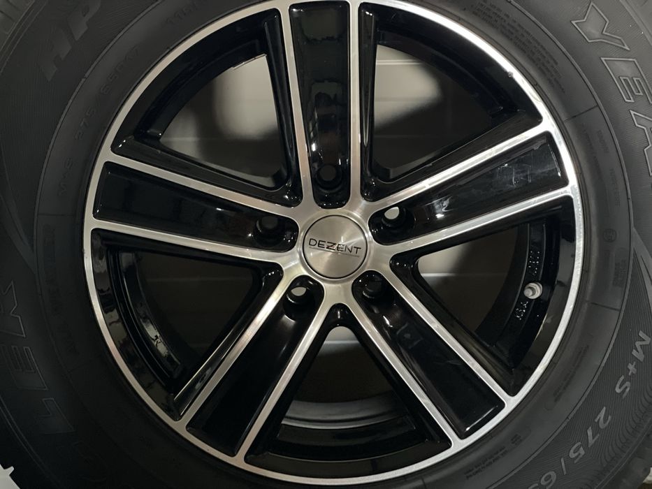 Vand jante aliaj Dezent TH Black + Anvelope all season Goodyear