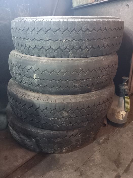 Продам резину на газель