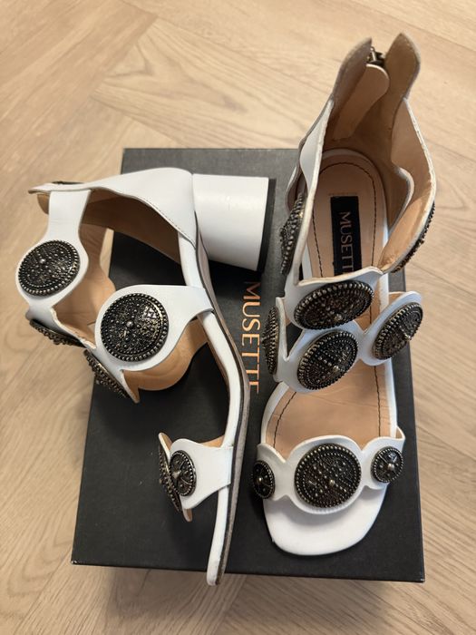 Sandale din piele Musette