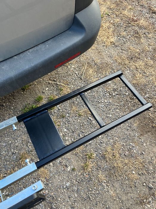 Стойка за мотор,2 велоссипеда или багаж за теглич на автомобил