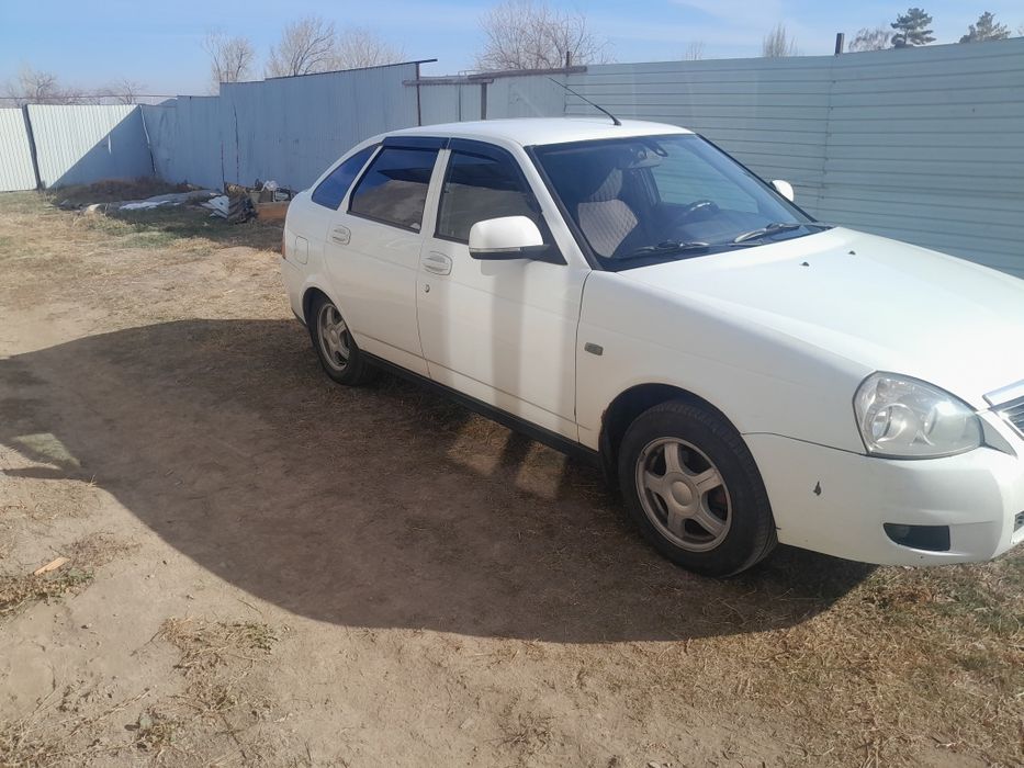 Продам приору 2 2015 год