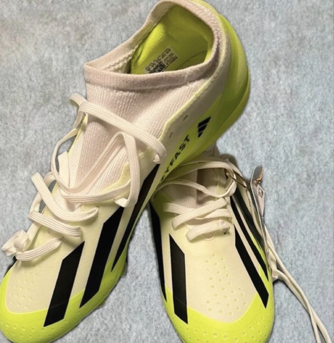 Adidasi de fotbal Adidas X crazy fast 3