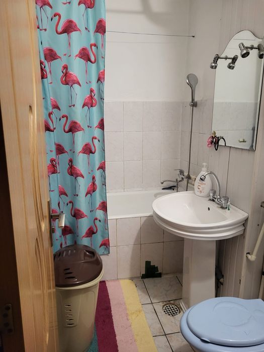 Vând apartament cu 3 camere