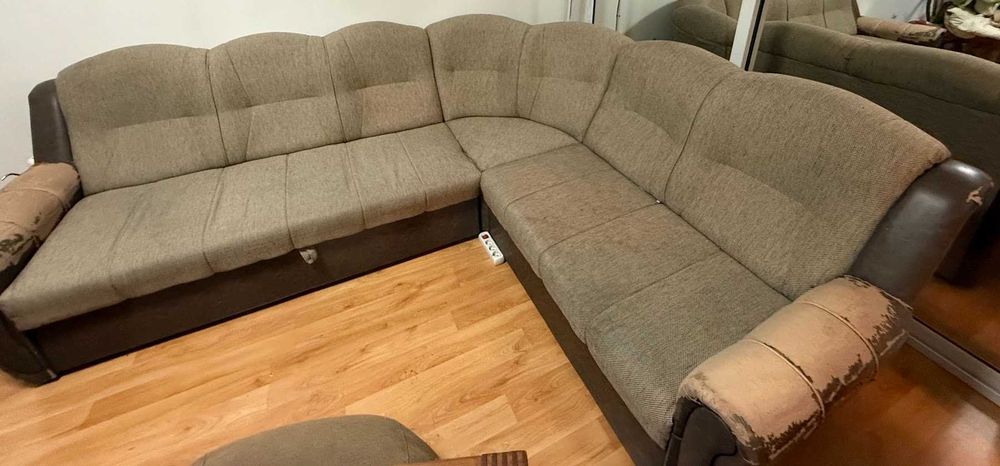 Използван разтегателен диван