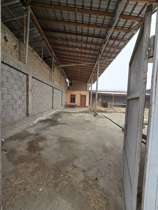 Joy sotiladi  Yoshlik M.F.Y Jiyda ko'chadan