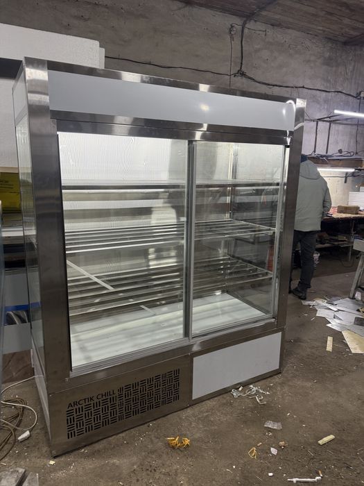 Шашлычный витринный холодильник