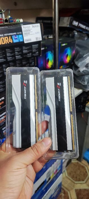 T-Force DDR5 64GB 32x2  6000hz