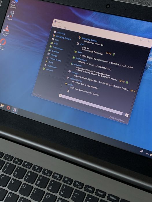 Laptop LENOVO IdeaPad 330 Procesor AMD A9 3.0GHz DDR4 8GB, HDD 1TB