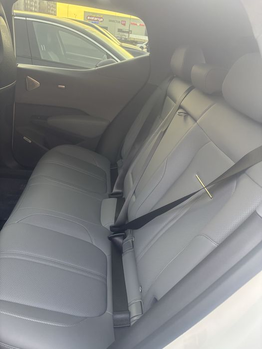 Продам машину Zeekr X