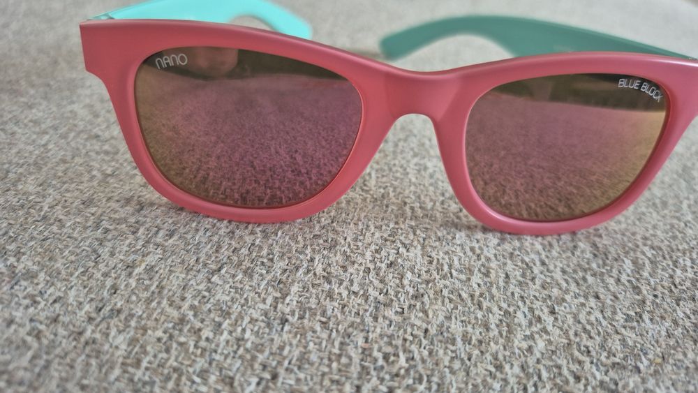 Детски слънчеви очила с качествена UV защита, от Joy Optics