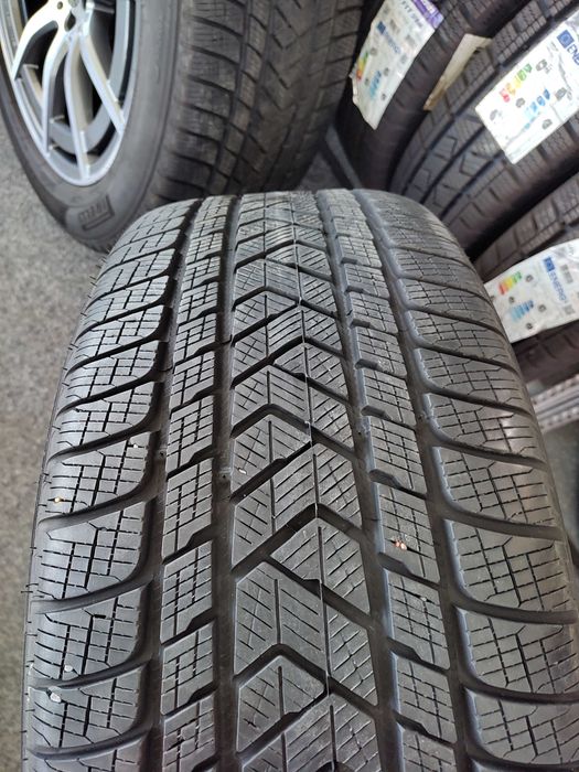 Jante Mercedes GLS AMG W167  Anvelope Iarna Pirelli  275 50 21