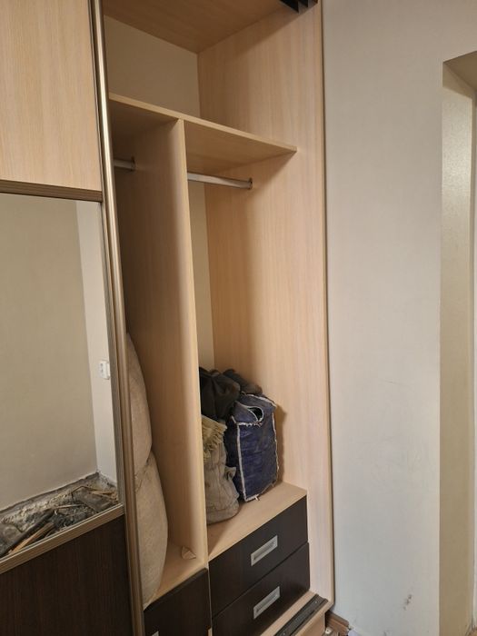 Продам шкаф купе