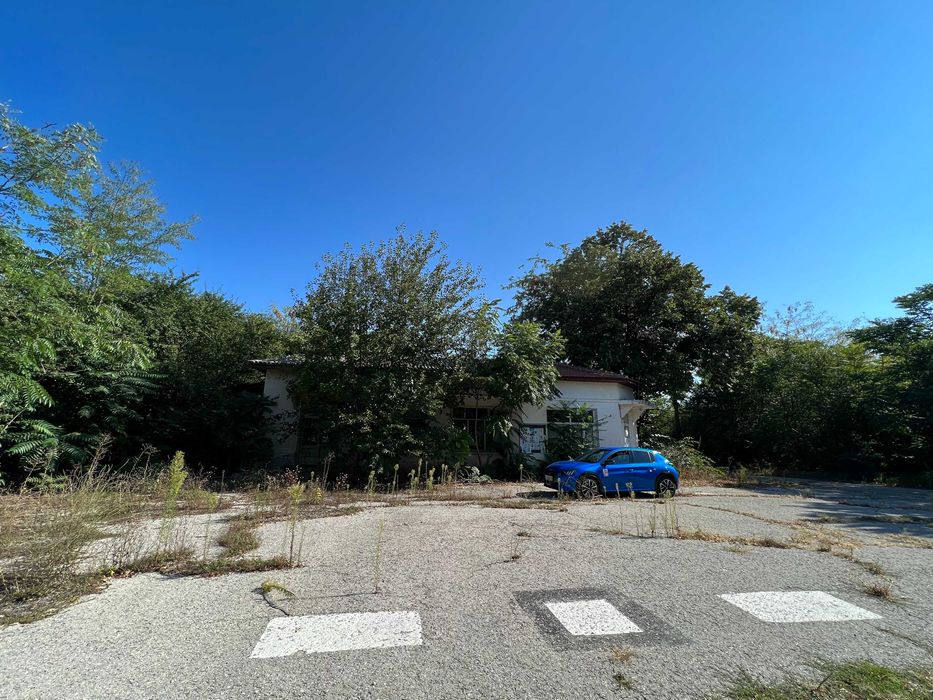 Продава се Магазин в Генерал Тошево - 198 кв.м за 8 €/кв.м - Снимка #2