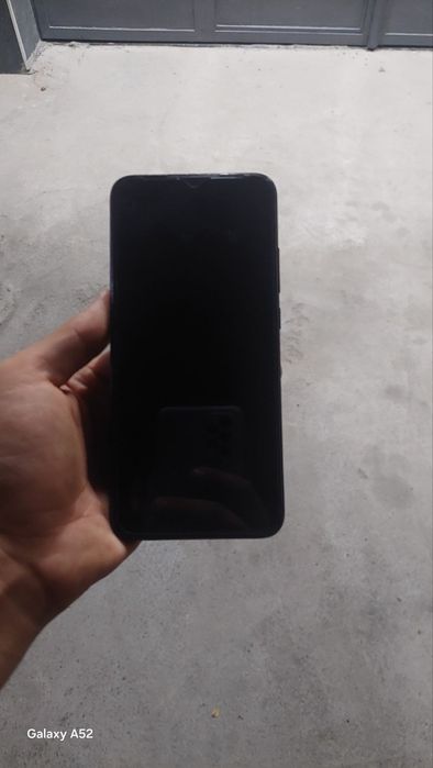 Vivo Y35 va Redmi 9A