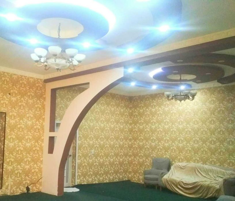 Наберижнийда   Уй Сотилади 5 СОТИК 3 ХОНА УЛУГБЕК пос. СУВ буйи