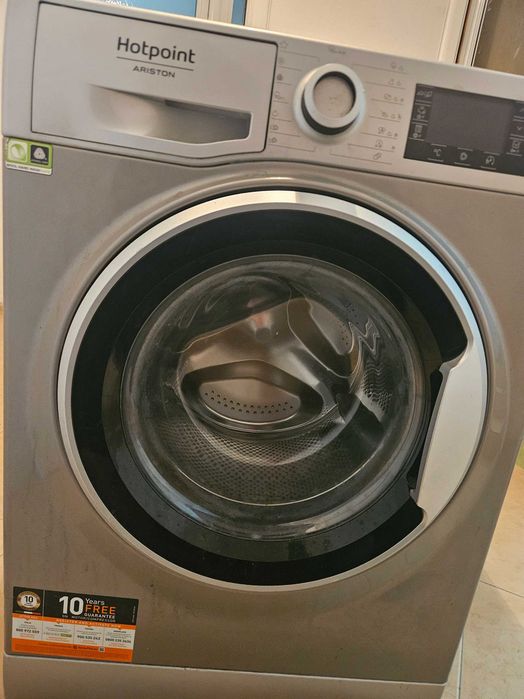 Пералня Hotpoint Ariston