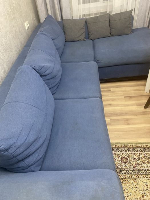 Углавой 4х местный диван